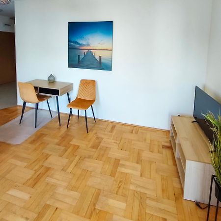Prywatny Parking Apartament Zacisze By Rentoom Stary Toruń Dış mekan fotoğraf
